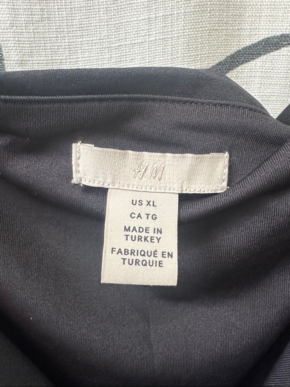 H&M Black Draped Puff-Sleeve Blouse - Picture 2 of 4